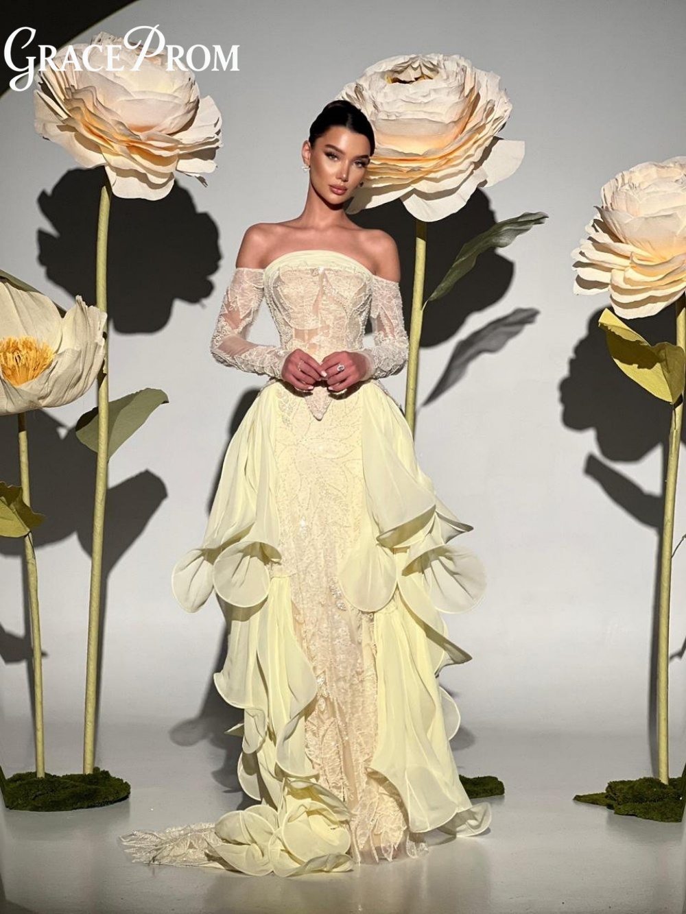 Embroidery Yellow Dress - Gaun Prom Kuning Mentega yang Indah